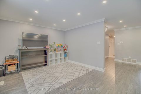Photo 5 at 20 - 15 Brimwood Boulevard, Agincourt North, Toronto