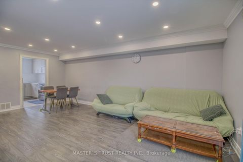 Photo 6 at 20 - 15 Brimwood Boulevard, Agincourt North, Toronto