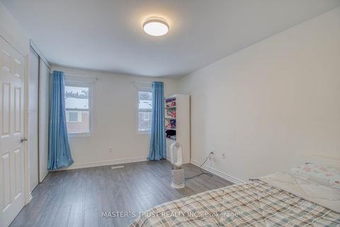 Photo 16 at 20 - 15 Brimwood Boulevard, Agincourt North, Toronto