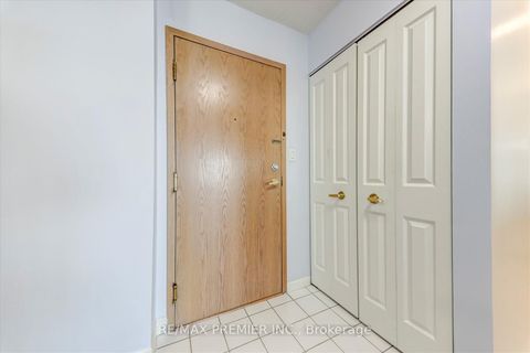 Photo 8 at 2602 - 88 Corporate Drive, Woburn, Toronto