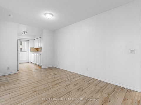 Photo 7 at 436 - 18 Mondeo Drive, Dorset Park, Toronto