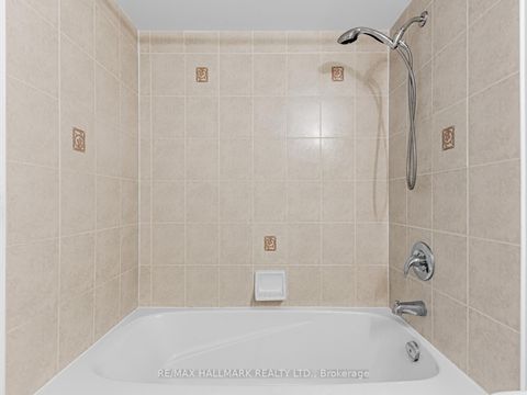 Photo 12 at 436 - 18 Mondeo Drive, Dorset Park, Toronto