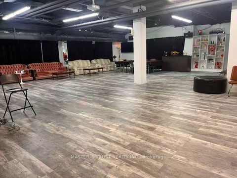 Photo 5 at C1 & C2 - 222 Spadina Avenue, Chinatown, Toronto