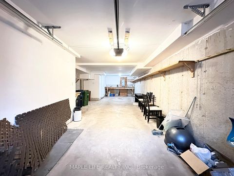 Photo 29 at 5 Hayes Lane, Willowdale East, Toronto