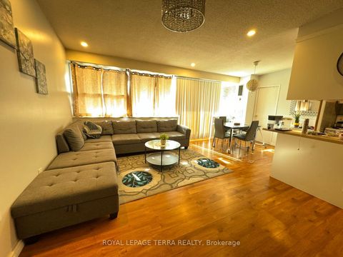 Photo 1 at 602 - 4064 Lawrence Avenue E, West Hill, Toronto