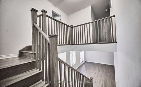 Photo 19 at 23 Faimira Avenue, Keswick South, Georgina