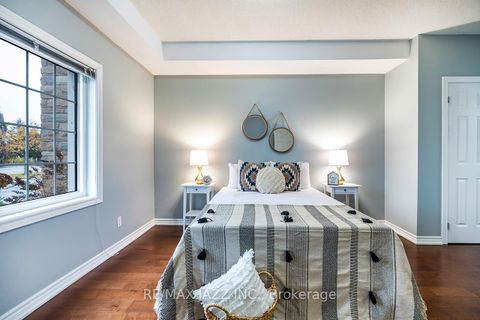 Photo 18 at 102 - 375 Lakebreeze Drive, Newcastle, Clarington