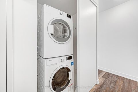 Photo 5 at 309 - 250 Lawrence Avenue W, Lawrence Park North, Toronto