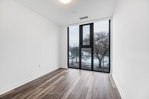 Photo 13 at 309 - 250 Lawrence Avenue W, Lawrence Park North, Toronto