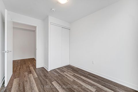 Photo 15 at 309 - 250 Lawrence Avenue W, Lawrence Park North, Toronto