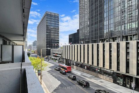 Photo 14 at 313 - 2221 Yonge Street, Mount Pleasant West, Toronto