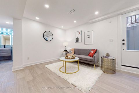 Photo 23 at 42 Coventry Court, Crosby, Richmond Hill