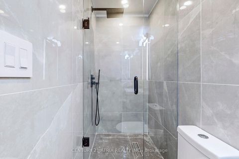 Photo 34 at 42 Coventry Court, Crosby, Richmond Hill