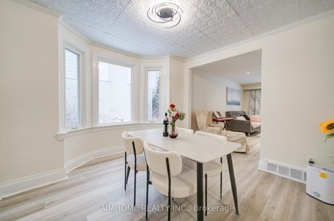 Photo 17 at 222 Richmond Street, Mill Pond, Richmond Hill