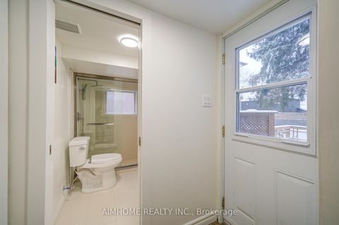 Photo 22 at 222 Richmond Street, Mill Pond, Richmond Hill