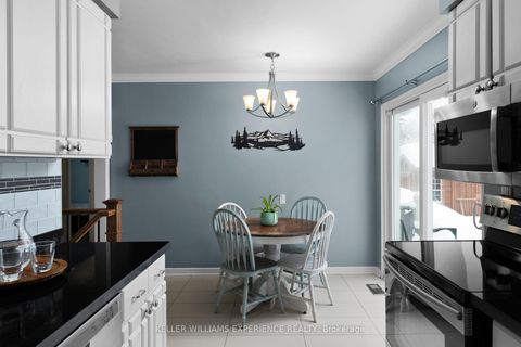 Photo 4 at 27 Ottaway Avenue, Wellington, Barrie