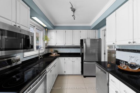 Photo 5 at 27 Ottaway Avenue, Wellington, Barrie