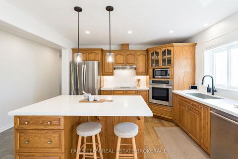 Photo 7 at 2040 Lea Road, Alcona, Innisfil