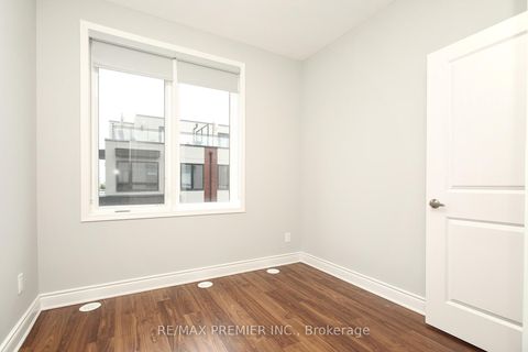 Photo 11 at 312 - 1100 Briar Hill Avenue, Belgravia, Toronto