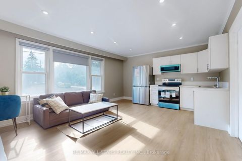 Photo 1 at 105 Betty Ann Drive, Willowdale West, Toronto