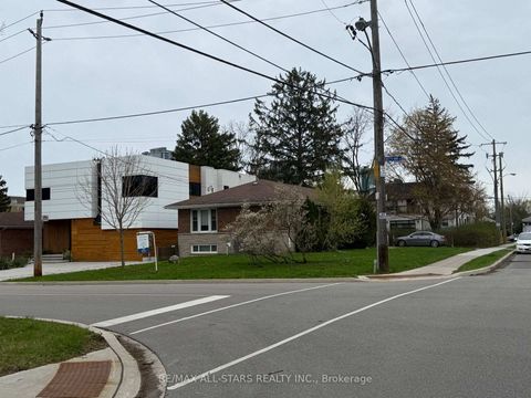 Photo 22 at 105 Betty Ann Drive, Willowdale West, Toronto