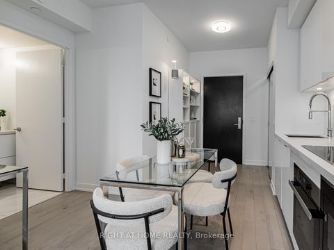 Photo 12 at 1804 - 158 Front Street, Moss Park, Toronto