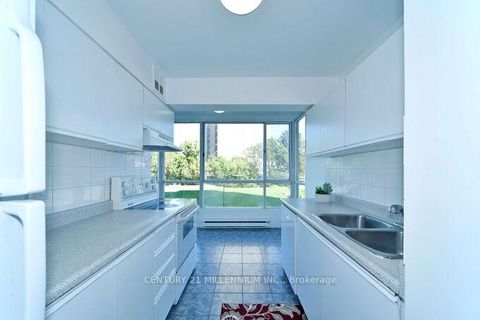 Photo 19 at 304 - 3077 Weston Road, Pelmo Park W5, Toronto