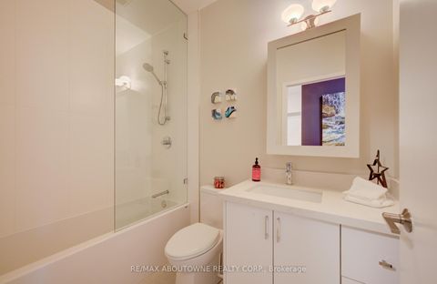 Photo 22 at Ph02 - 3 Navy Wharf Court, Waterfront Communities C1, Toronto