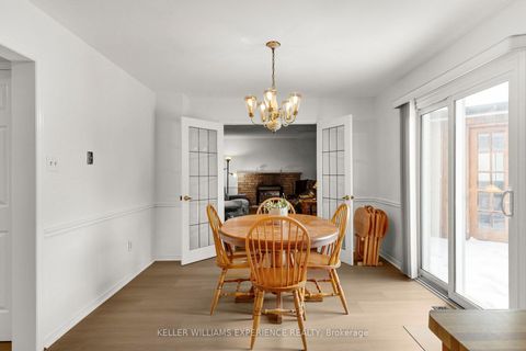 Photo 6 at 2 Heritage Road, Cookstown, Innisfil