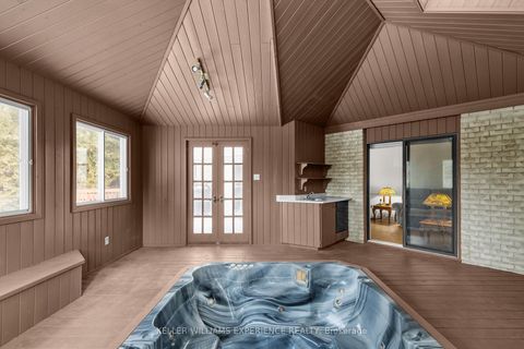 Photo 18 at 2 Heritage Road, Cookstown, Innisfil