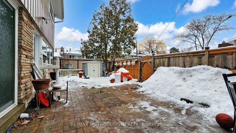 Photo 3 at 1 - 30 Sentinel Road, York University Heights, Toronto