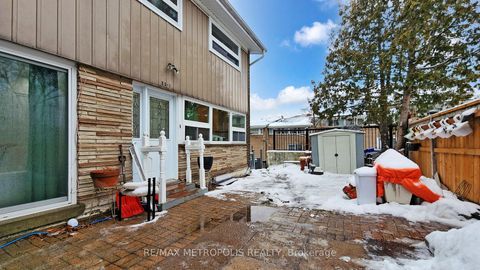 Photo 4 at 1 - 30 Sentinel Road, York University Heights, Toronto