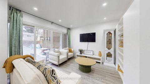 Photo 8 at 1 - 30 Sentinel Road, York University Heights, Toronto