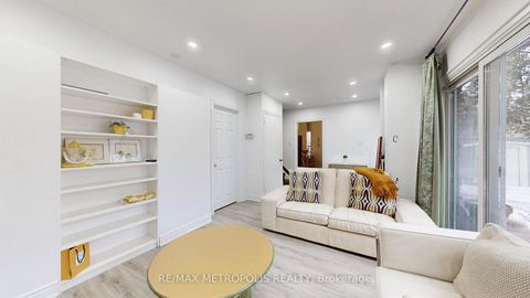 Photo 9 at 1 - 30 Sentinel Road, York University Heights, Toronto