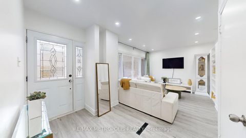 Photo 17 at 1 - 30 Sentinel Road, York University Heights, Toronto