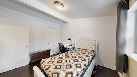 Photo 25 at 1 - 30 Sentinel Road, York University Heights, Toronto