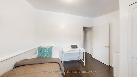 Photo 31 at 1 - 30 Sentinel Road, York University Heights, Toronto