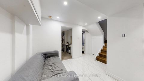 Photo 37 at 1 - 30 Sentinel Road, York University Heights, Toronto