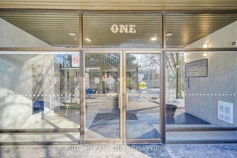 Photo 4 at 1106 - 1 Reidmount Avenue, Malvern West, Toronto