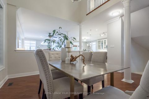 Photo 14 at 59 Stonecliffe Crescent, Aurora Estates, Aurora