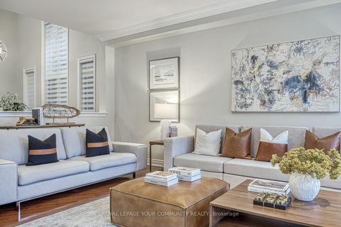 Photo 18 at 59 Stonecliffe Crescent, Aurora Estates, Aurora