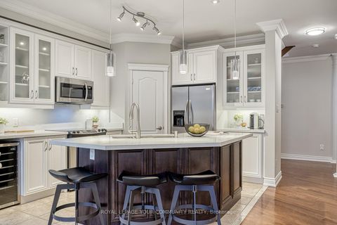 Photo 20 at 59 Stonecliffe Crescent, Aurora Estates, Aurora