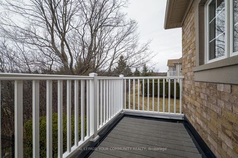 Photo 35 at 59 Stonecliffe Crescent, Aurora Estates, Aurora