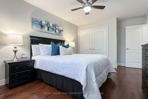 Photo 40 at 59 Stonecliffe Crescent, Aurora Estates, Aurora