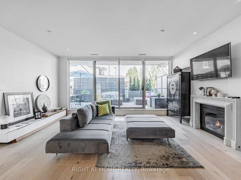 Photo 9 at 207 - 1 Rainsford Road, The Beaches, Toronto