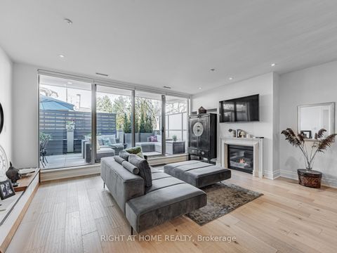 Photo 12 at 207 - 1 Rainsford Road, The Beaches, Toronto