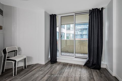 Photo 6 at 505 - 25 Maitland Street, Yonge Corridor, Toronto