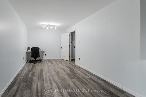 Photo 8 at 505 - 25 Maitland Street, Yonge Corridor, Toronto
