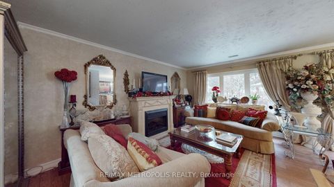 Photo 25 at 11 Conamore Crescent, York University Heights, Toronto