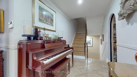 Photo 32 at 11 Conamore Crescent, York University Heights, Toronto